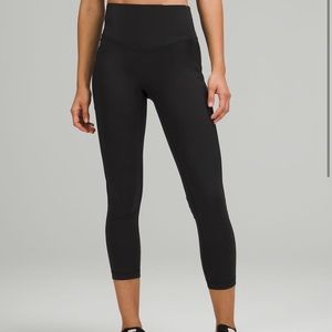 Black lululemon high rise leggings